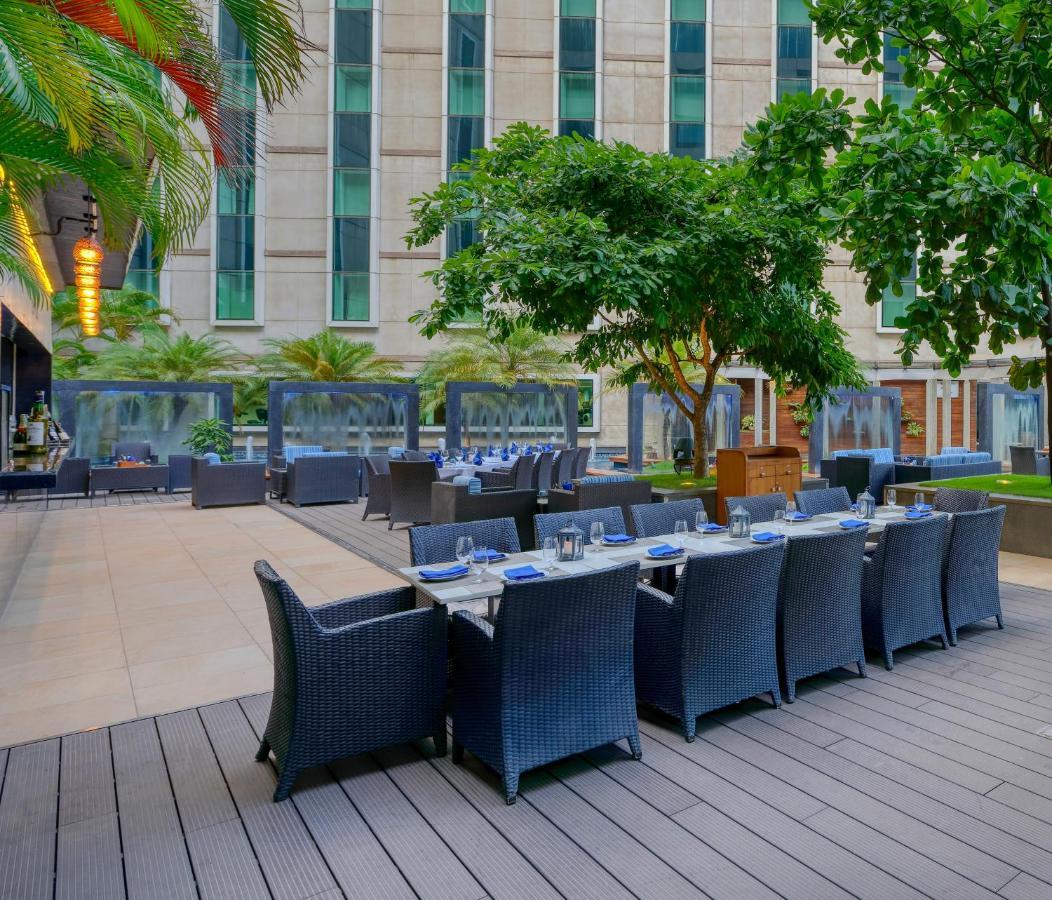 Novotel Bengaluru Outer Ring Road Bagian luar foto