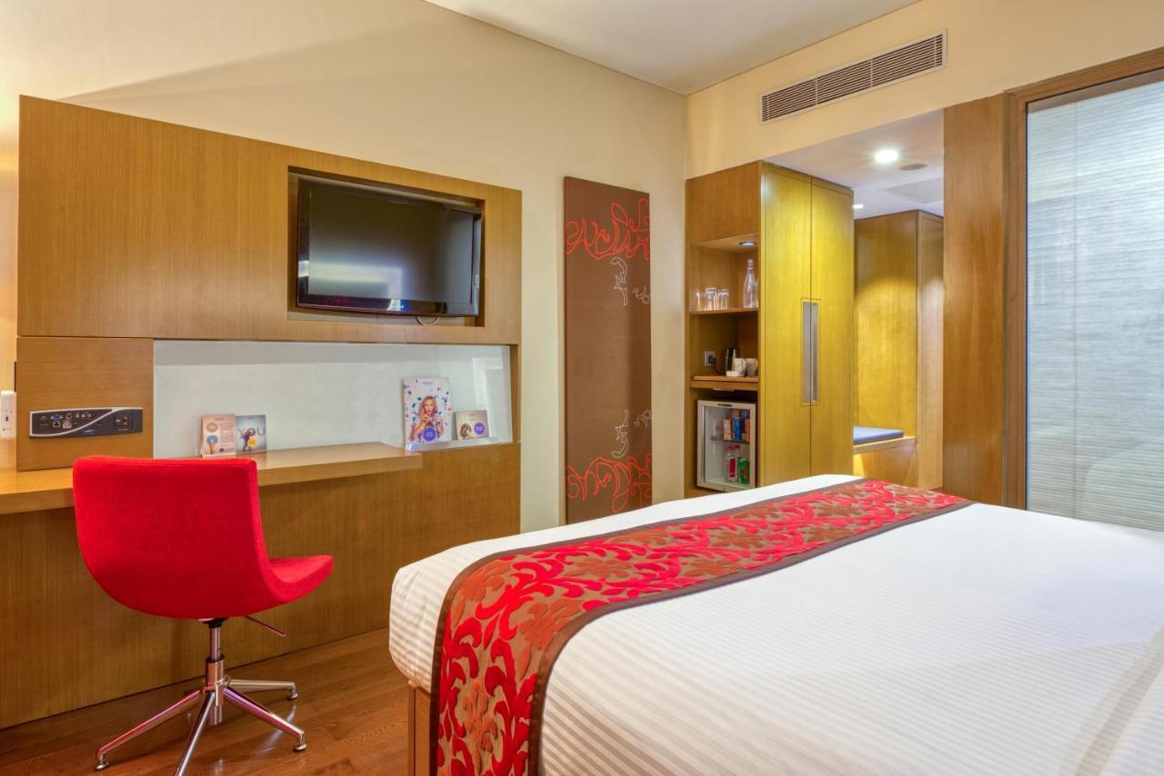 Novotel Bengaluru Outer Ring Road Bagian luar foto