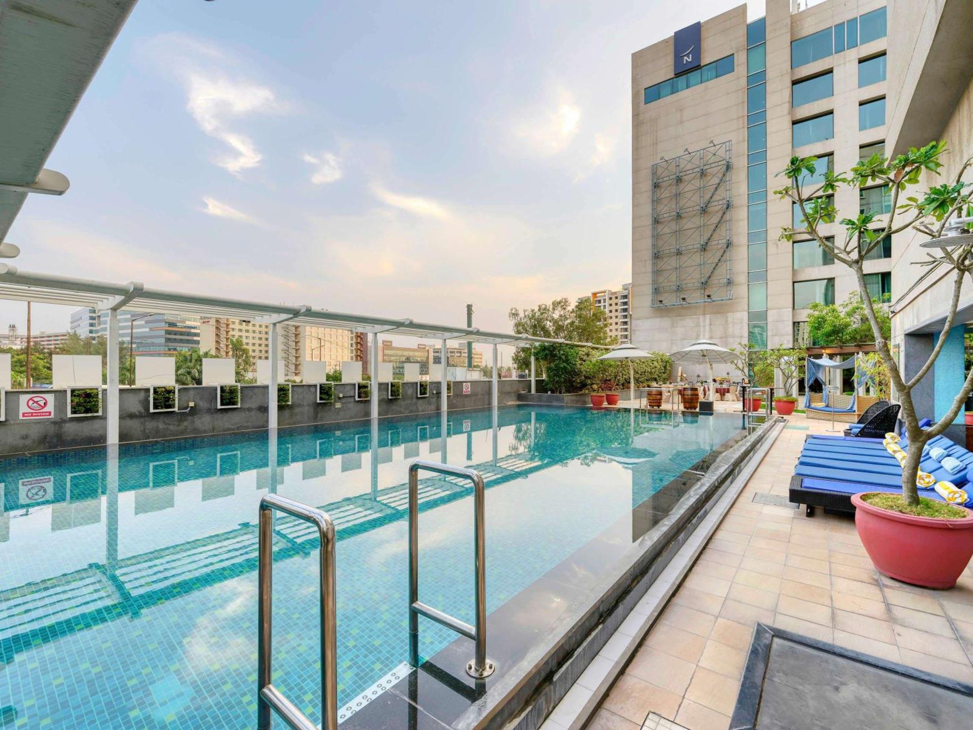 Novotel Bengaluru Outer Ring Road Bagian luar foto